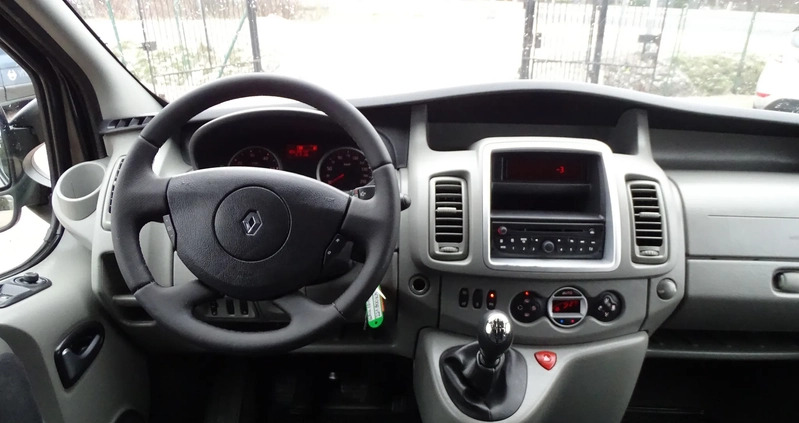 Renault Trafic cena 63900 przebieg: 221000, rok produkcji 2011 z Góra małe 562